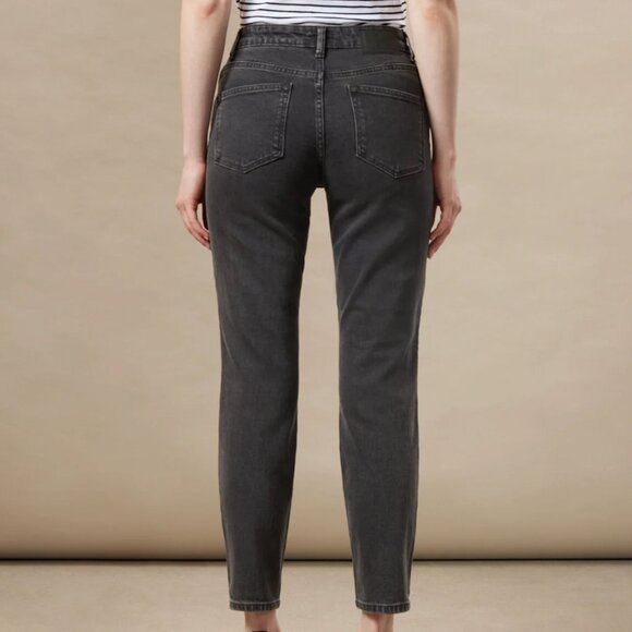 Frank & Oak Denim - W/Tags Frank & Oak - The Stevie Tapered Jean in Washed Black Size 25